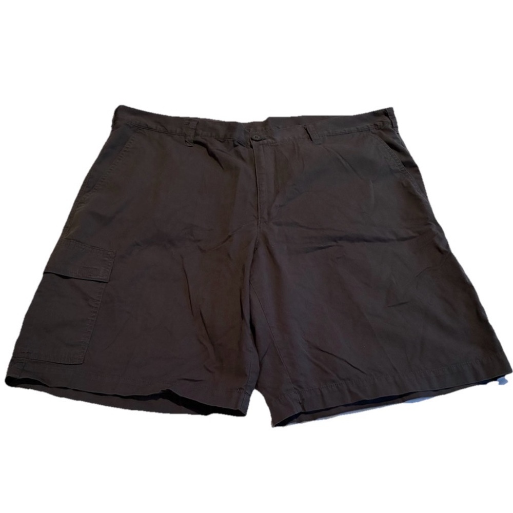 Columbia Men's Red Bluff Charcoal Gray  Cargo Shorts, Size 40